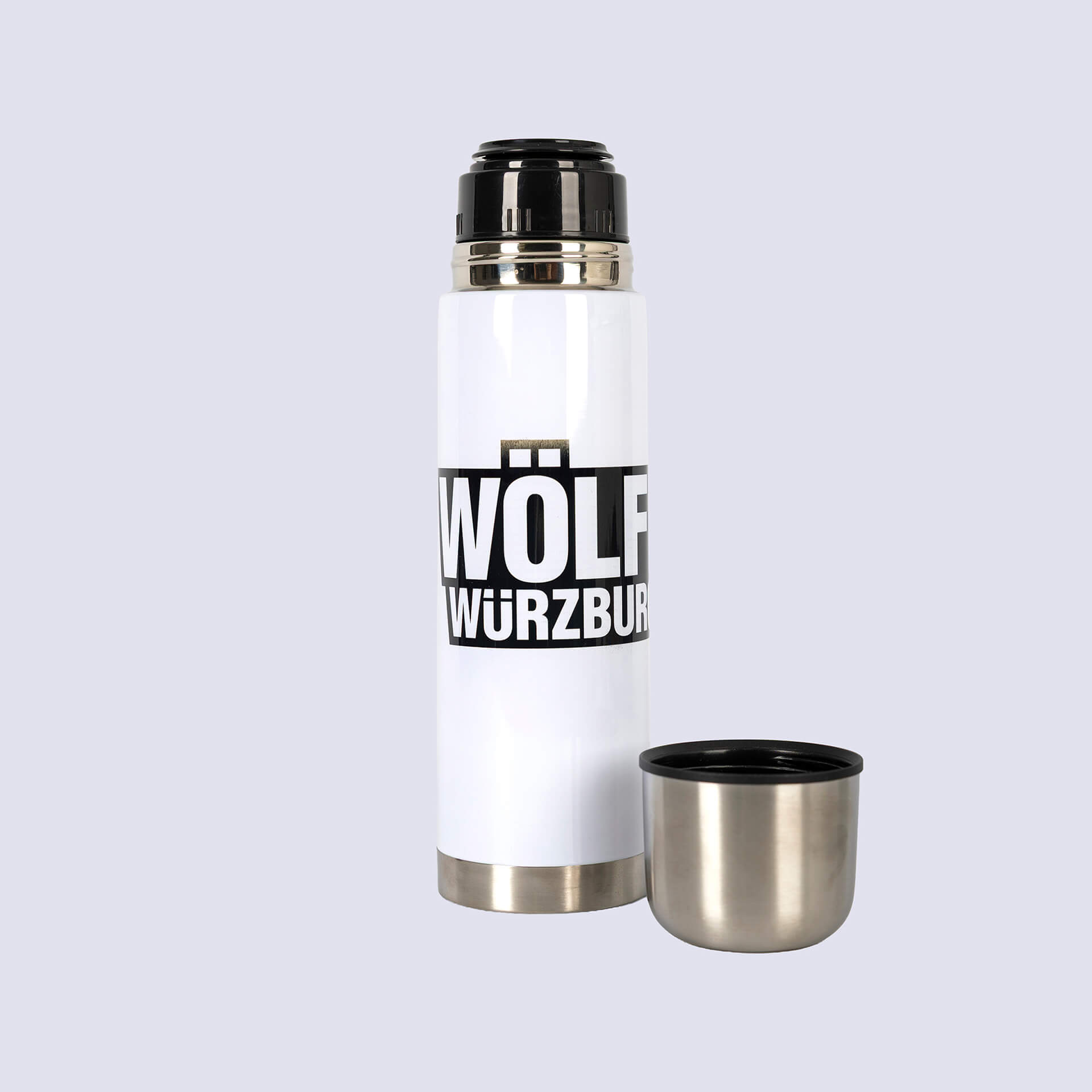 Thermosflasche von den Wölfen