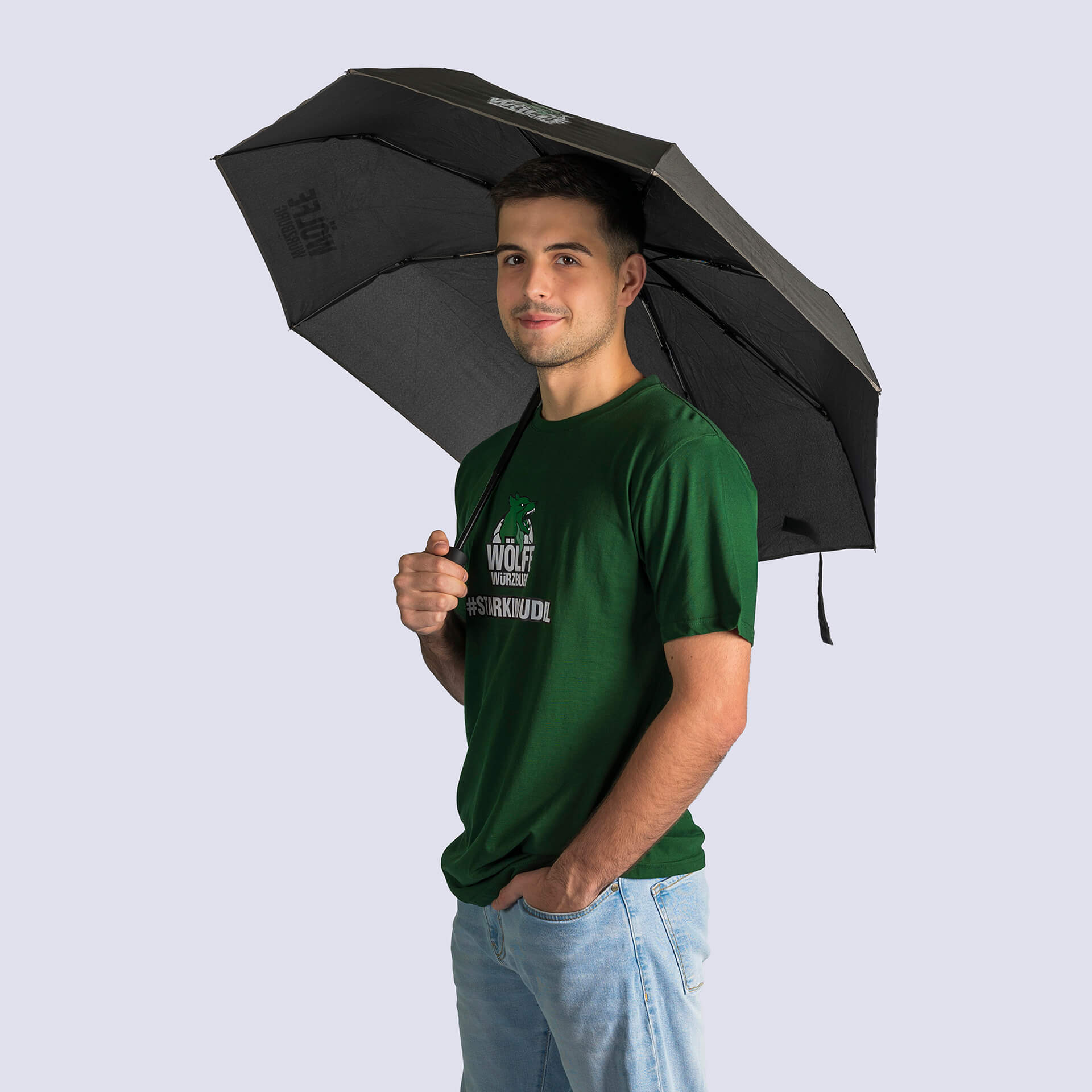 Regenschirm von den Wölfen