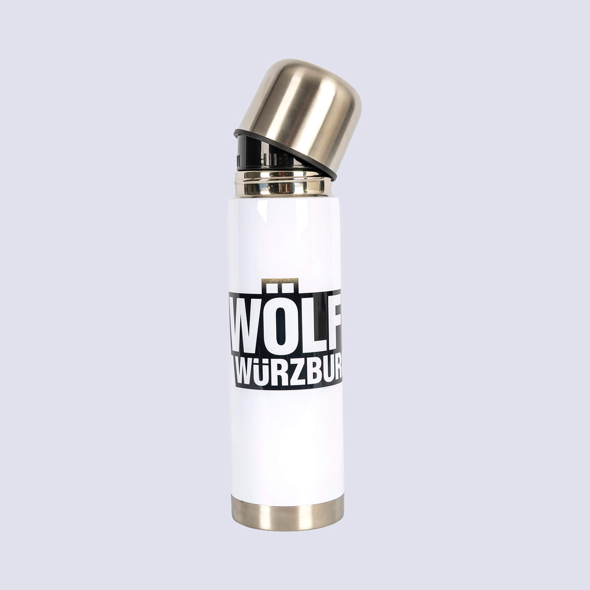 Thermosflasche von den Wölfen