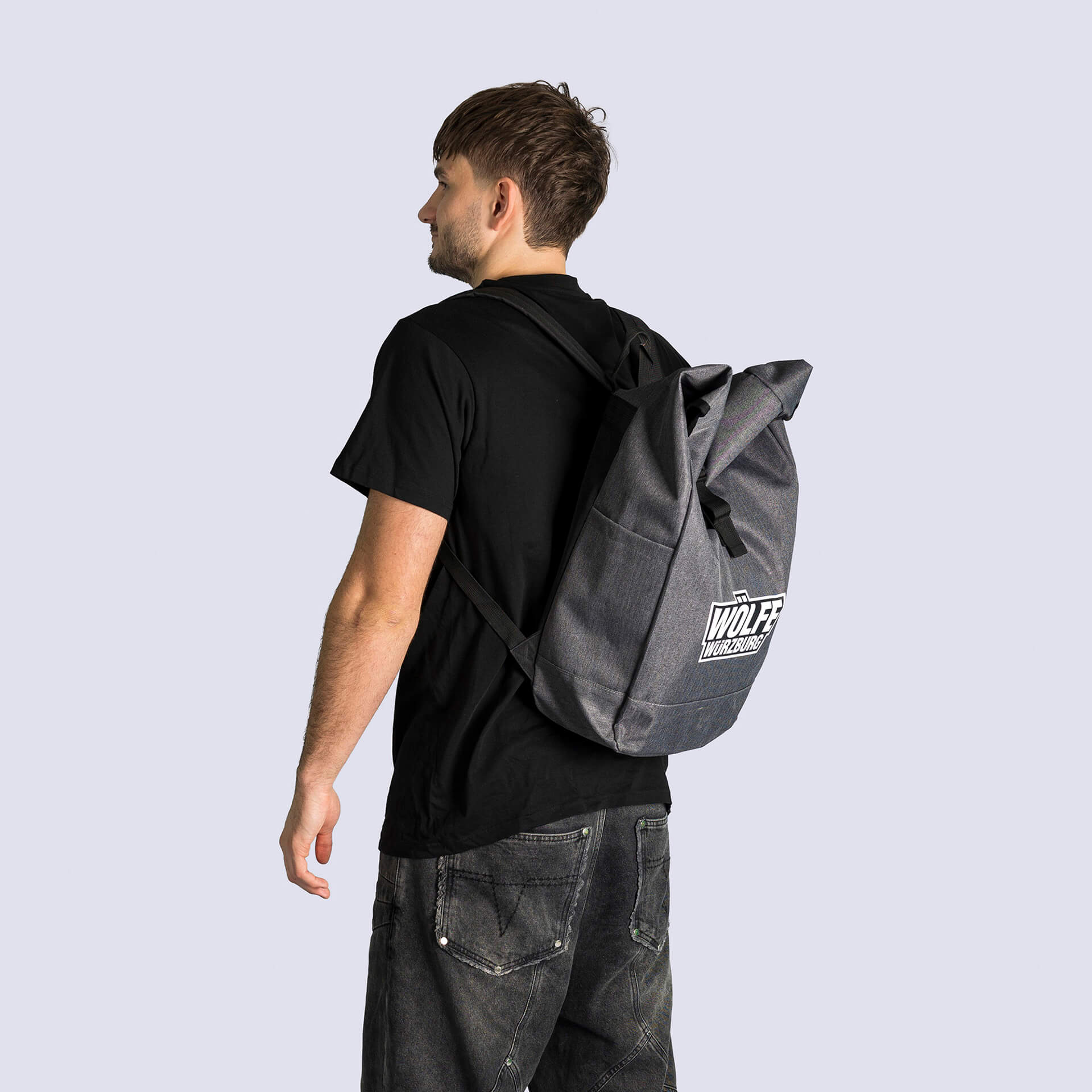 Rucksack von den Wölfen